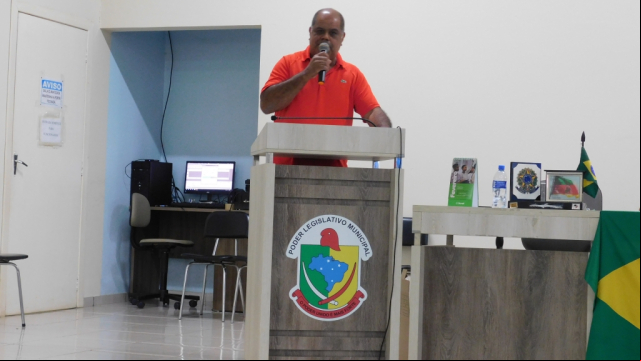 Oradora do grande expediente Valdir Rodrigues- Bancada PCdoB